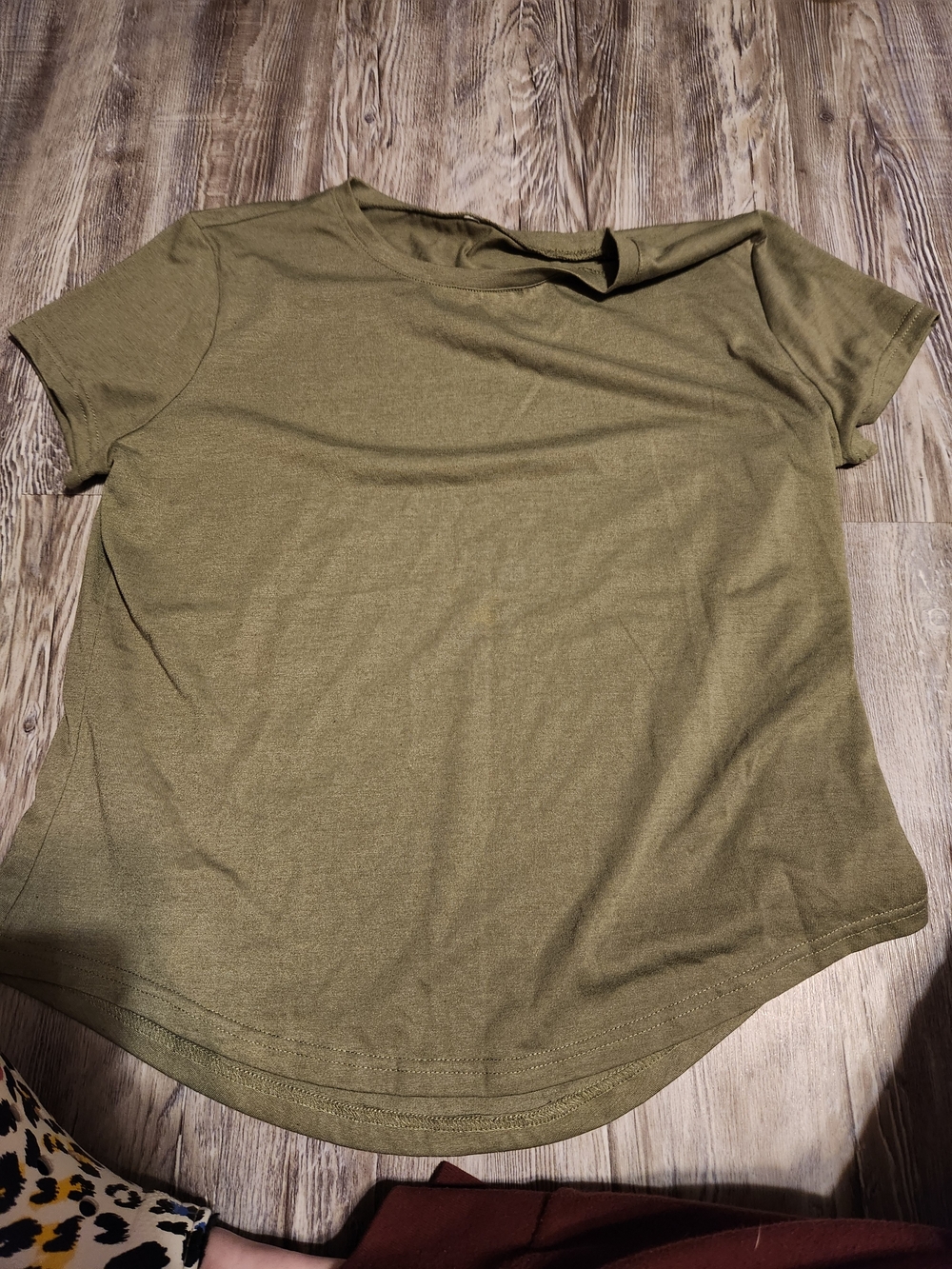 Women’s Olive Short Sleeve Crewneck Tee
